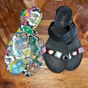 2Pair Sz 9 Fashion Sandals